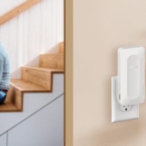 Dual-band WiFi 6 Mesh Extender, 1.6Gbps, Wall-plug, Internal Antenna (Refurbished)